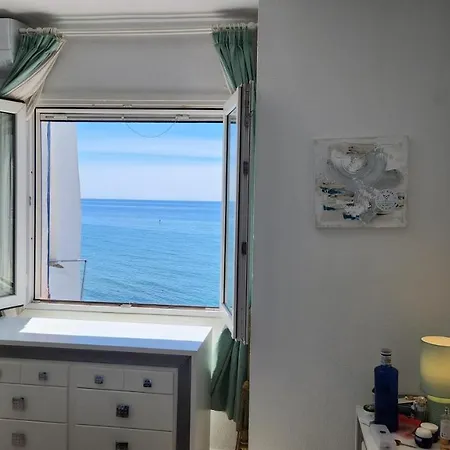 Elena Flat Lovely Paradise Above The Sea