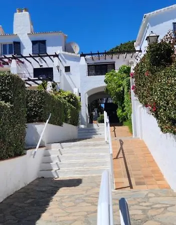 Elena Flat Lovely Paradise Above The Sea Sitio de Calahonda